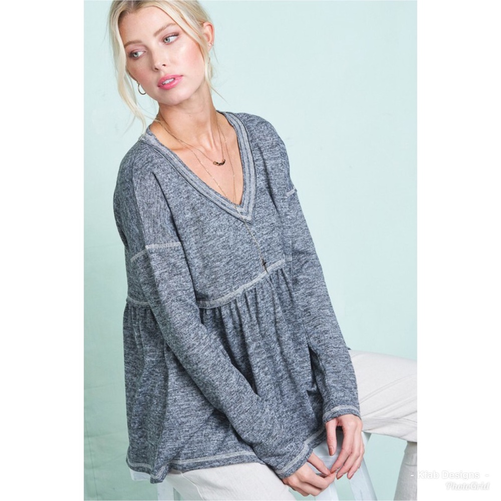 ❤️LAST 2! V Neck Raw Edge Stitch Soft Babydoll Tee - Picture 4 of 8